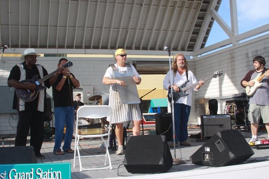 2009 Annual Pig & Oyster Roast - Old Coast Guard Station Virginia Beach, VA (Photo 4)