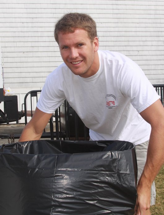2009 Annual Pig & Oyster Roast - Old Coast Guard Station Virginia Beach, VA (Photo 77)